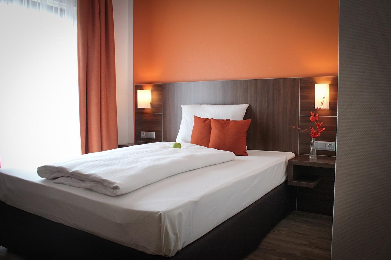 Hotel Rosenhof Garni Pegnitz Bagian luar foto